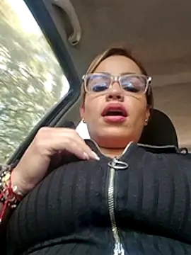 Monita cherry1 online show from March 21, 6:01 pm