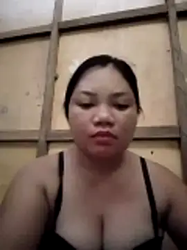 xxloriexx me online show from May 24, 6:46 am