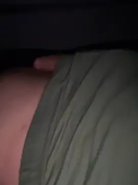 Snapshot of Foxmen9090 chatting on March 21, 8:19 am Foxmen9090 online show from March 21, 8:19 am