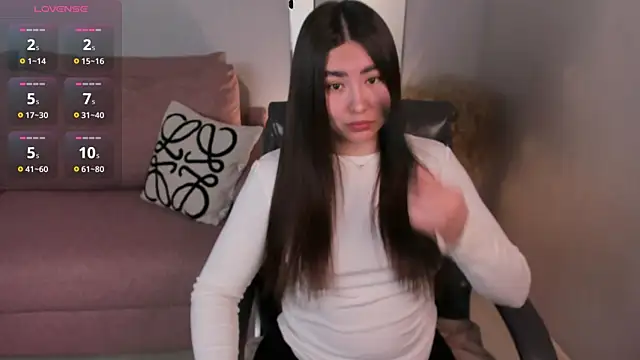IceIcebabe  online show from April 3, 1:01 am