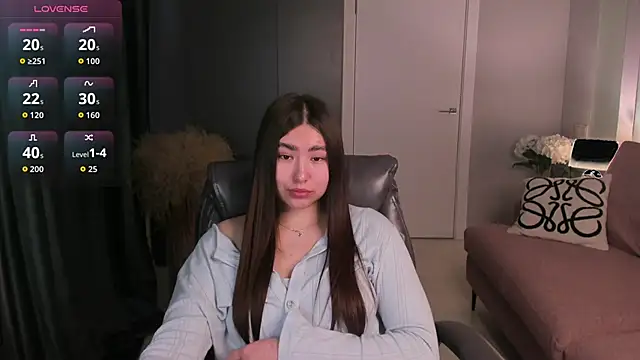 IceIcebabe  online show from April 12, 1:09 am