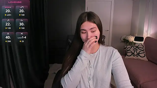 IceIcebabe  online show from April 18, 1:08 am