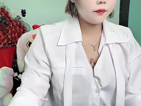 Nhanlu009 online show from March 18, 7:00 am