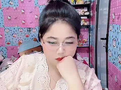 Snapshot of Nhanlu009 chatting on July 8, 2:07 pm Nhanlu009 online show from July 8, 2:07 pm
