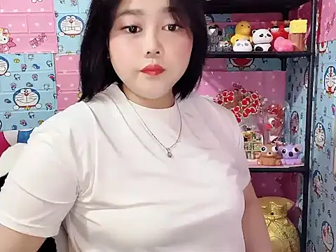 Snapshot of Nhanlu009 chatting on June 20, 11:04 am Nhanlu009 online show from June 20, 11:04 am