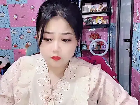 Snapshot of Nhanlu009 chatting on July 17, 12:35 pm Nhanlu009 online show from July 17, 12:35 pm
