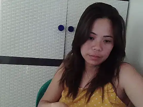 sweetciendy online show from May 14, 10:18 pm