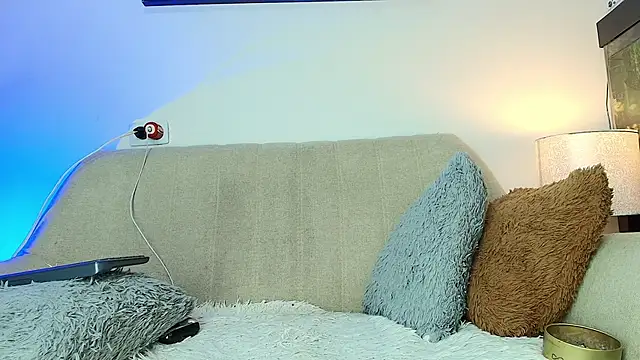 drakomilckk online show from March 20, 8:48 am