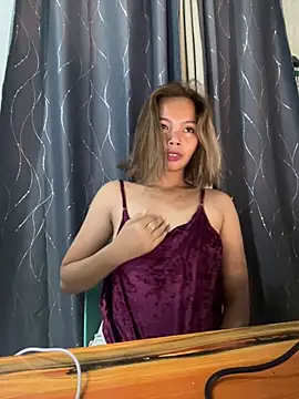 Urcutiepiebaby online show from April 4, 5:03 am