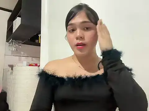 tastelikesugar19 online show from April 10, 6:48 pm
