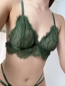Snapshot of ZaraCarterX chatting on May 28, 10:26 pm ZaraCarterX online show from May 28, 10:26 pm