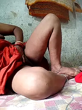 hottsexyy online show from May 7, 11:35 am