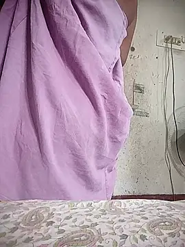 hottsexyy online show from July 7, 7:34 am