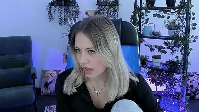 BlossomVibe online show from March 30, 10:50 am