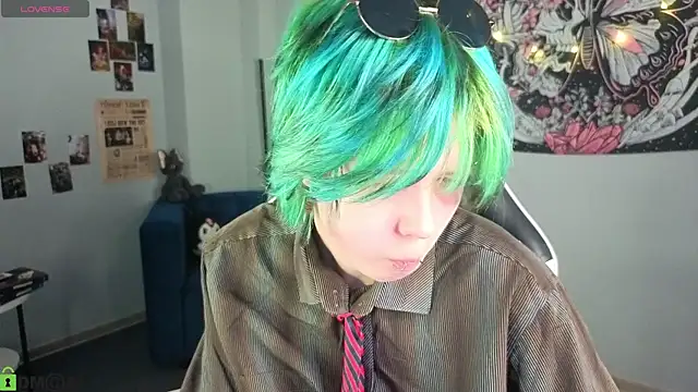LittleKittenStar online show from April 30, 3:13 am