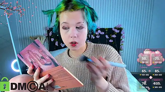 LittleKittenStar online show from March 25, 3:17 am