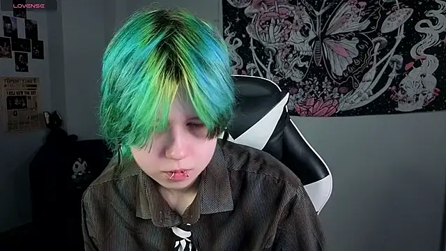 LittleKittenStar online show from May 4, 3:10 am