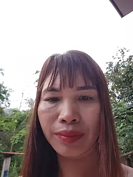 Snapshot of Reeoo-93 chatting on May 11, 12:56 am Reeoo-93 online show from May 11, 12:56 am