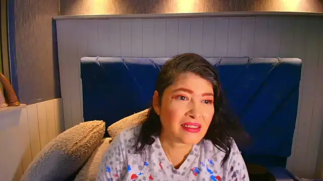 SamanthaSyedx online show from April 9, 3:30 am