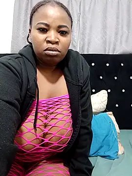 BubbleGumBADAss online show from April 28, 2:27 am