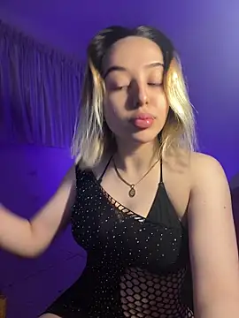 anastasiavega  online show from May 10, 1:09 am