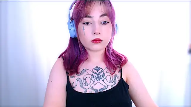 MistressEdith online show from May 27, 1:15 am