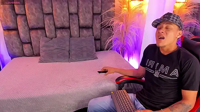 buda cataleya online show from April 30, 11:28 am