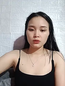 Akile80 online show from May 30, 3:17 pm