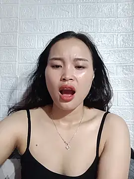 Akile80 online show from July 18, 1:58 am