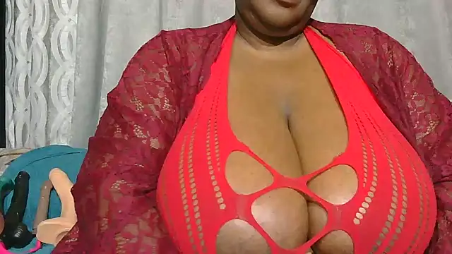MrsGoddessScarlet online show from June 2, 7:47 pm