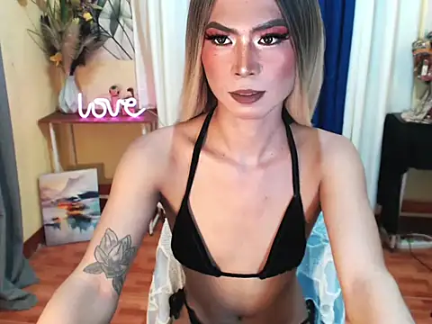 2fuckingwildDolls online show from May 9, 12:25 am