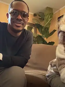 MaKeItWeT4200 online show from March 18, 3:57 pm