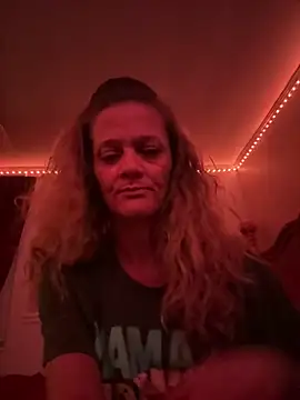 MaKeItWeT4200 online show from March 25, 2:23 am