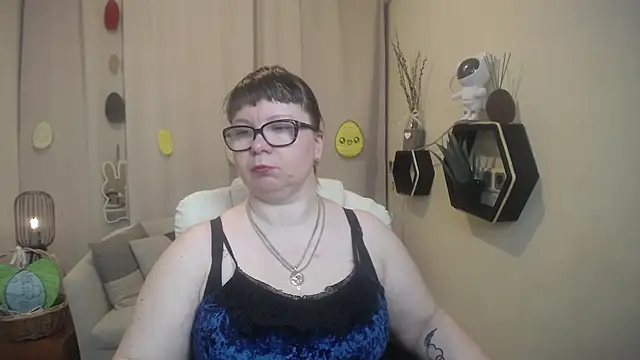 BonnnyBoobsy online show from April 3, 5:58 am