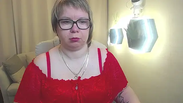 BonnnyBoobsy online show from April 17, 5:54 am