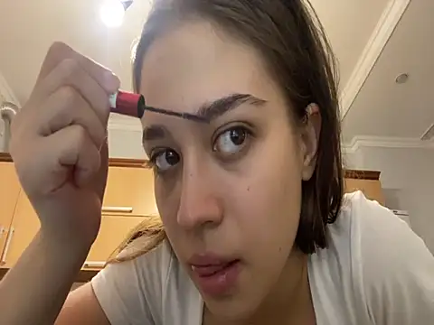 LinRamlall online show from March 18, 5:25 pm