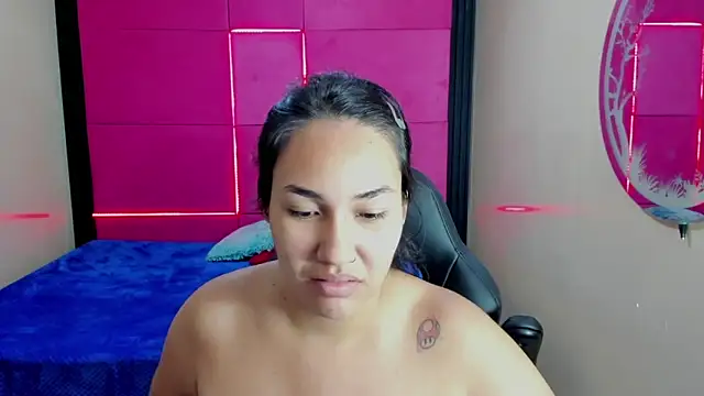 SammyEvanns  online show from June 17, 1:16 am