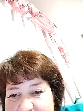 Snapshot of ViktoriaToytor55 chatting on June 5, 6:57 pm ViktoriaToytor55 online show from June 5, 6:57 pm