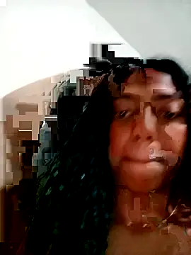 Snapshot of SereiaMulata chatting on May 4, 9:28 pm SereiaMulata online show from May 4, 9:28 pm