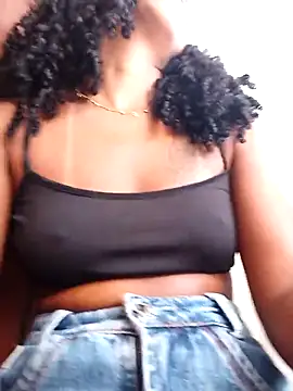 Snapshot of SereiaMulata chatting on April 26, 5:21 pm SereiaMulata online show from April 26, 5:21 pm