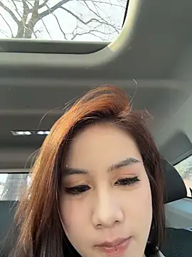 Snapshot of AAi-0329 chatting on March 30, 5:42 am AAi-0329 online show from March 30, 5:42 am