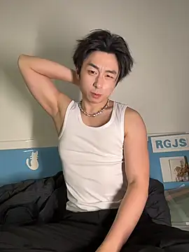 kissbaby-111 online show from March 29, 5:14 pm