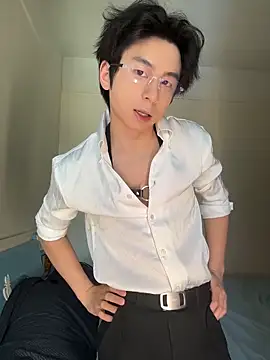 kissbaby-111 online show from April 11, 3:25 am