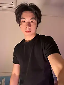 kissbaby-111 online show from April 12, 5:05 pm