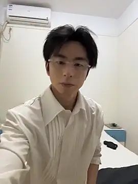 Snapshot of kissbaby-111 chatting on June 16, 4:51 pm kissbaby-111 online show from June 16, 4:51 pm