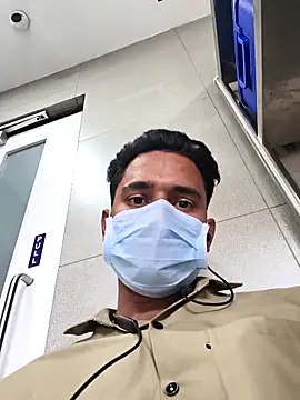 Stranger boy123 online show from March 19, 8:36 am