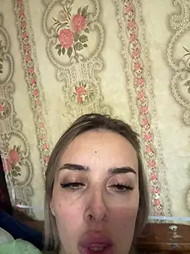 Katrina2809 online show from March 18, 6:20 pm