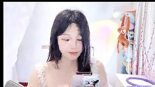 QQ-7890 online show from April 10, 12:12 pm