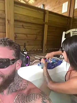 vibe prive online show from March 18, 6:42 pm