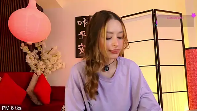 Elysia carter online show from May 6, 8:46 pm